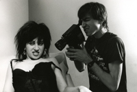 Richard Kern filmujący Lydię Lunch na kamerze Super8 podczas kręcenia filmu "Fingered", 1985. Dzięki uprzejmości artysty